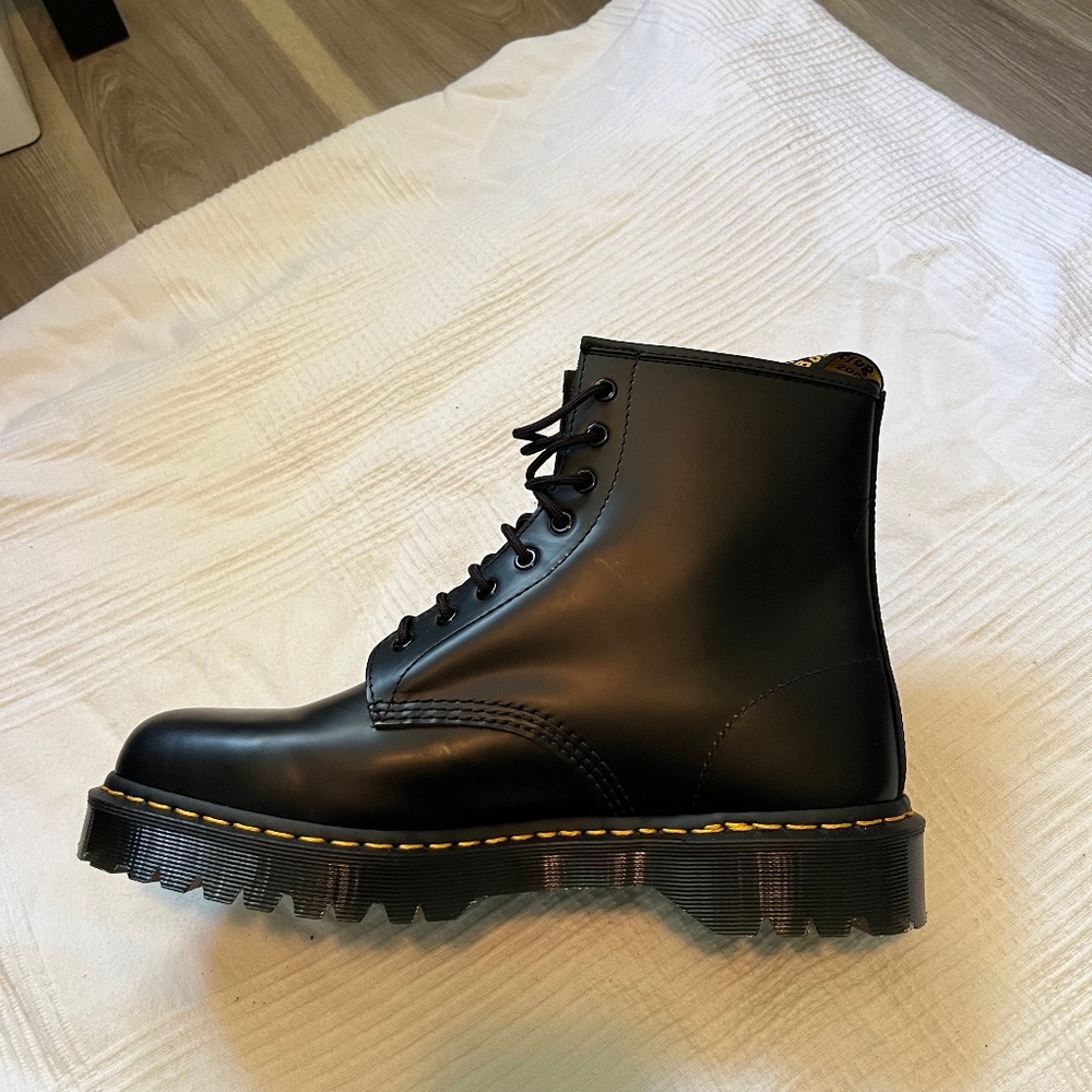Dr. Marten's black boots Size 13